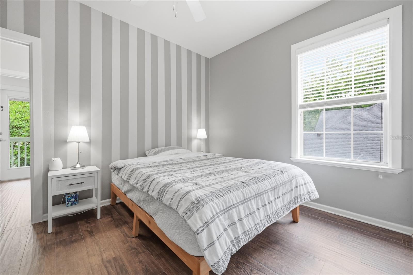 Image 49 of 79 For 9255 29 Avenue