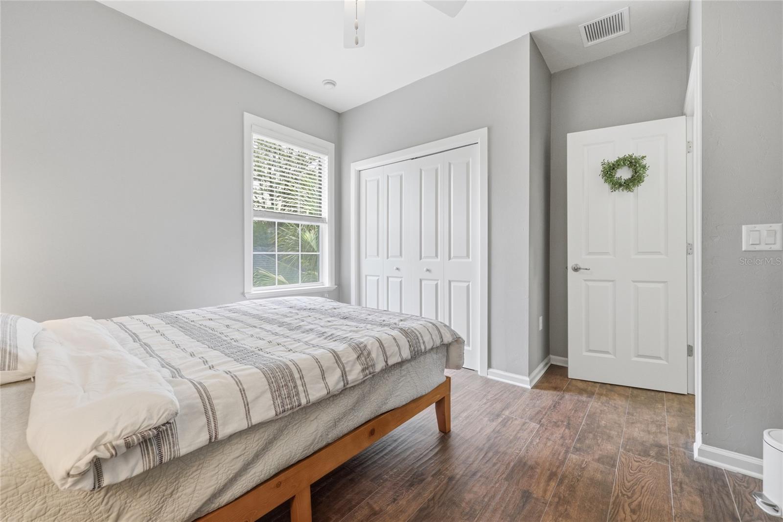 Image 50 of 79 For 9255 29 Avenue