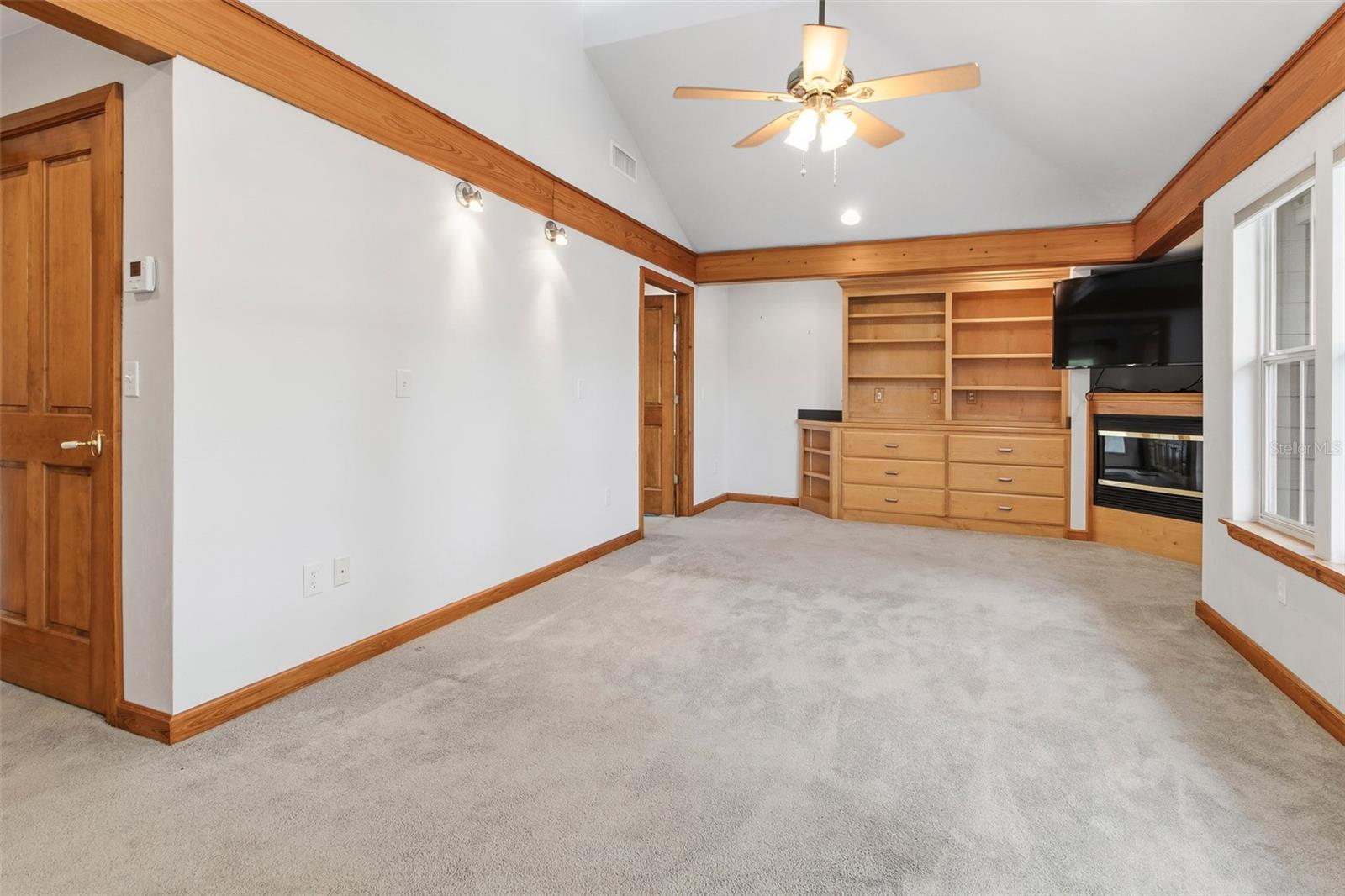 Image 22 of 67 For 299 Riley Lake Drive