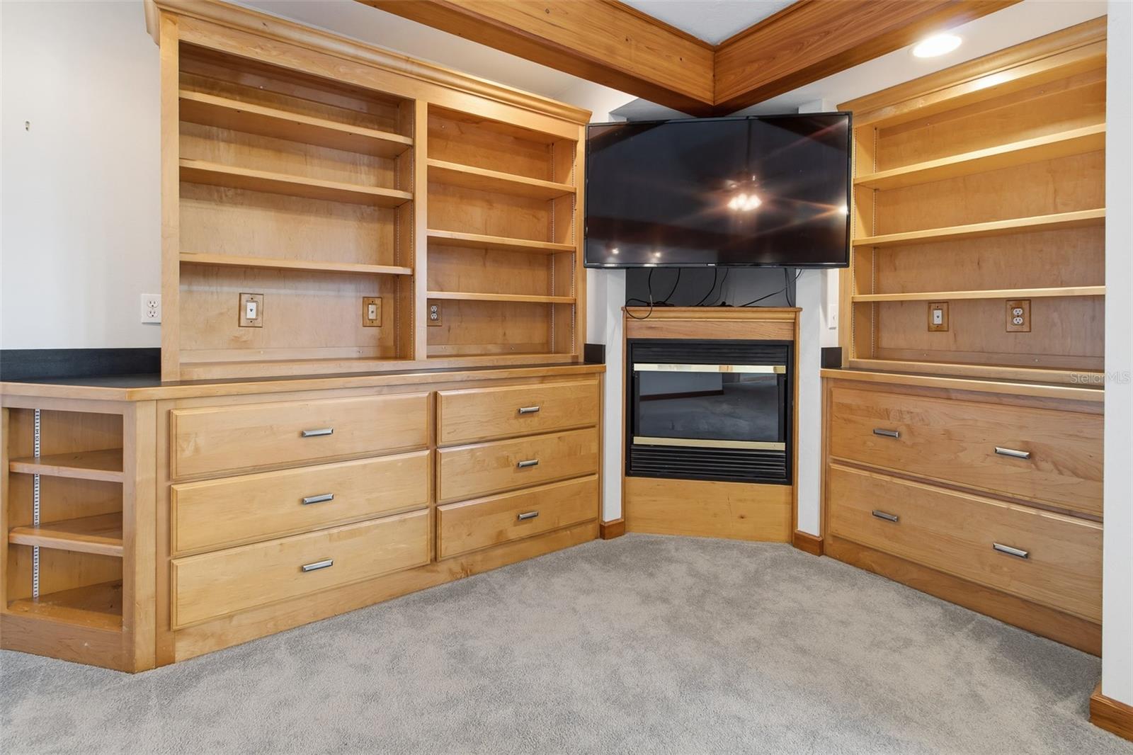 Image 25 of 67 For 299 Riley Lake Drive