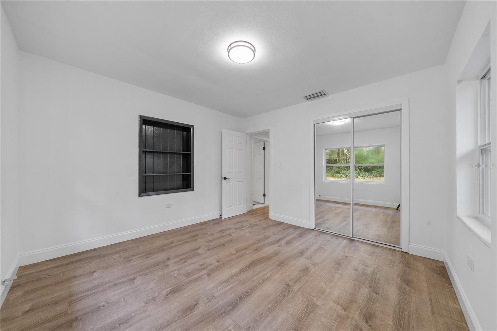 Image 45 of 68 For 14618 146 Terrace