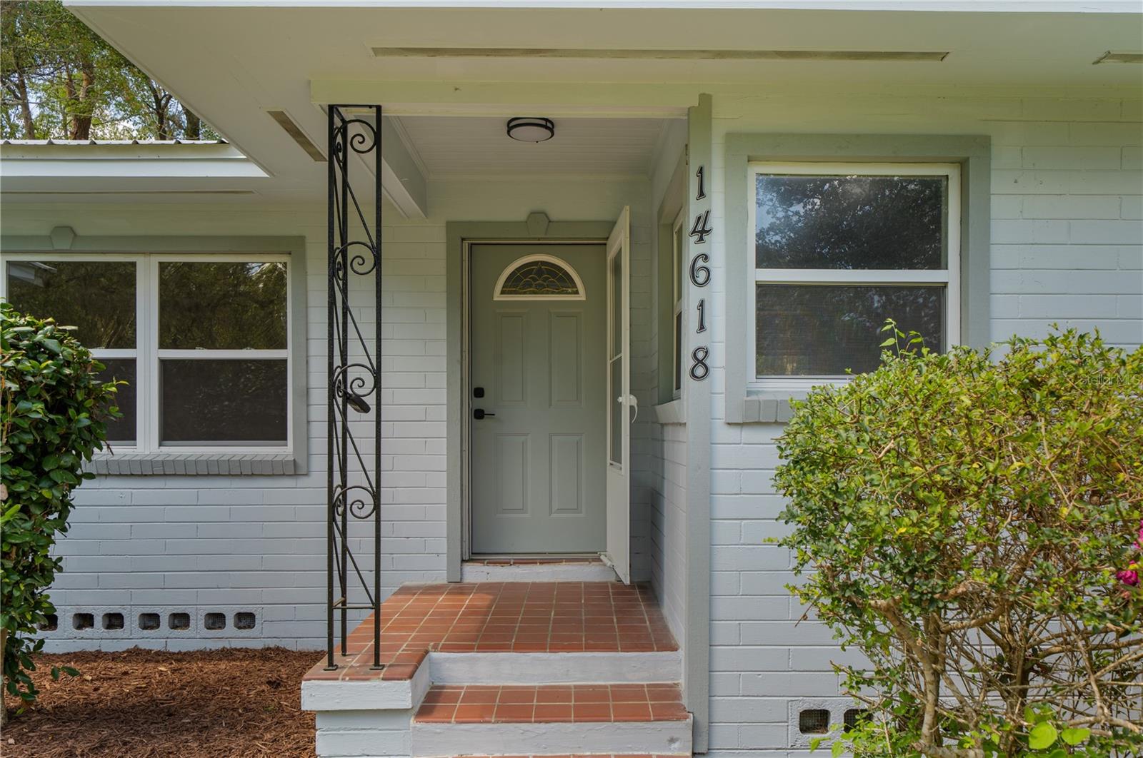 Image 6 of 68 For 14618 146 Terrace