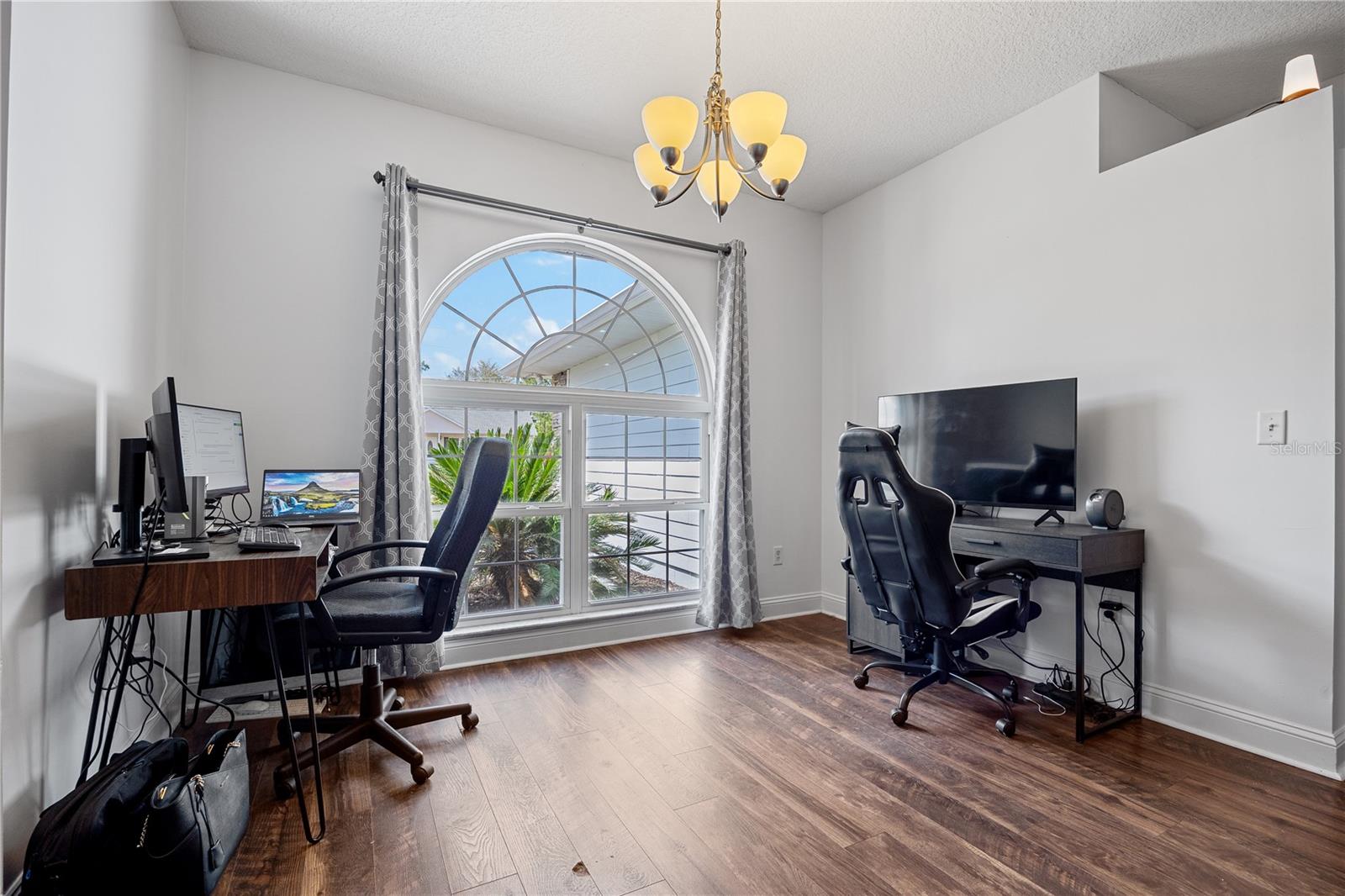 Image 13 of 37 For 9312 152nd Court