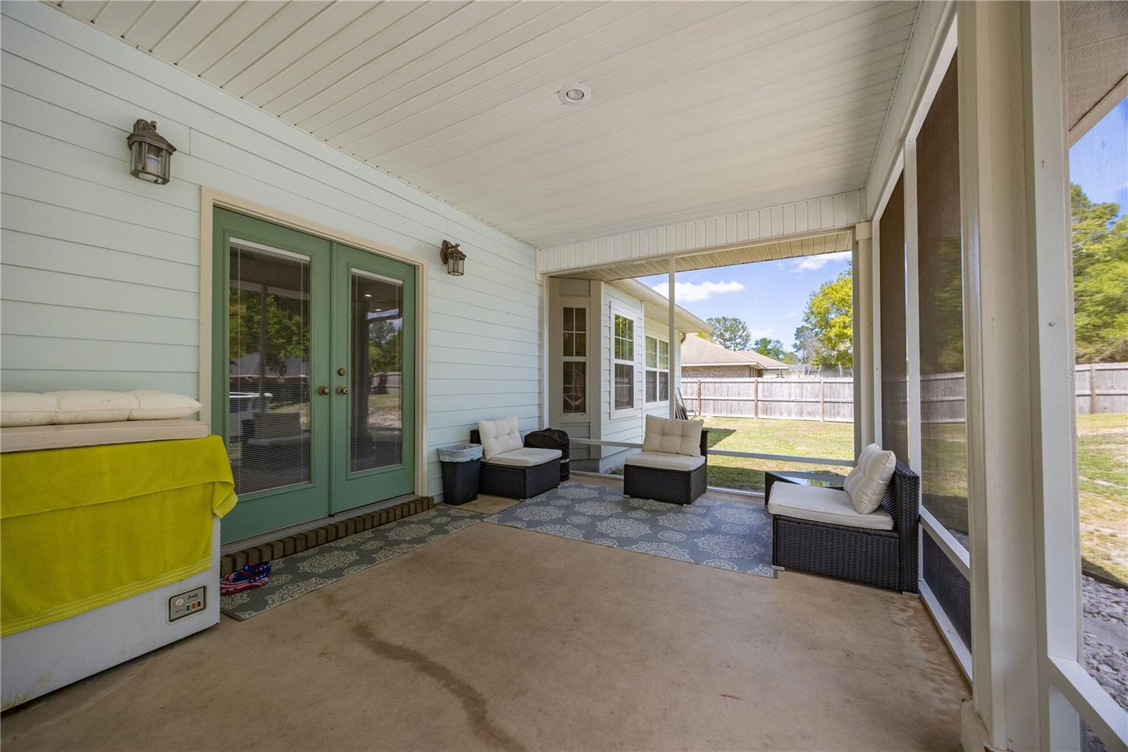 Image 22 of 37 For 9312 152nd Court