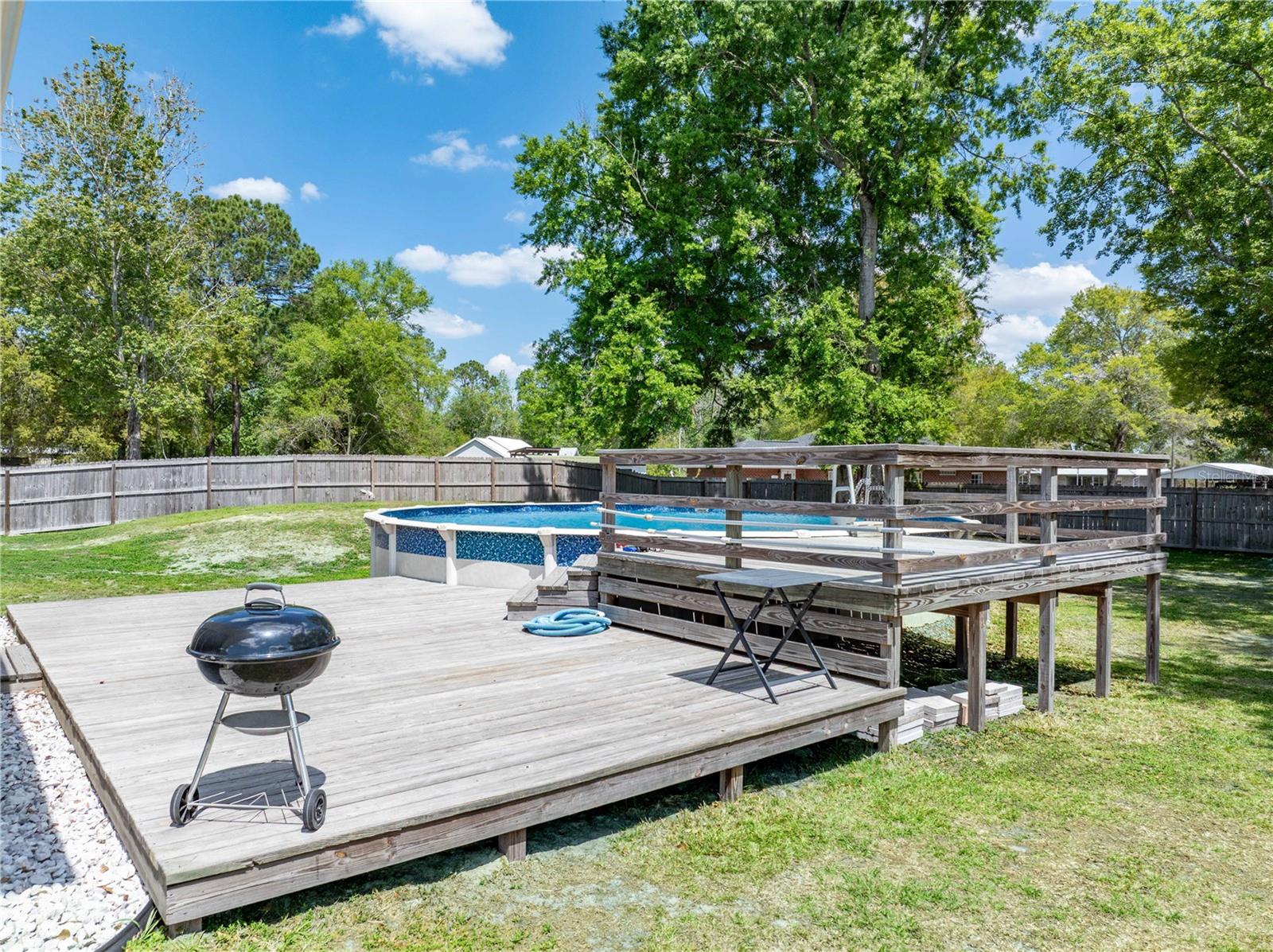 Image 28 of 37 For 9312 152nd Court