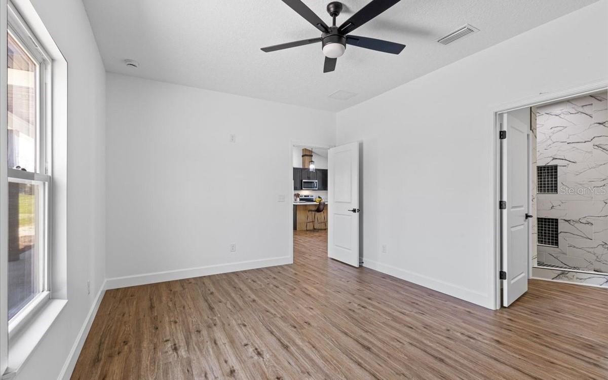 Image 16 of 34 For 9465 169th Road