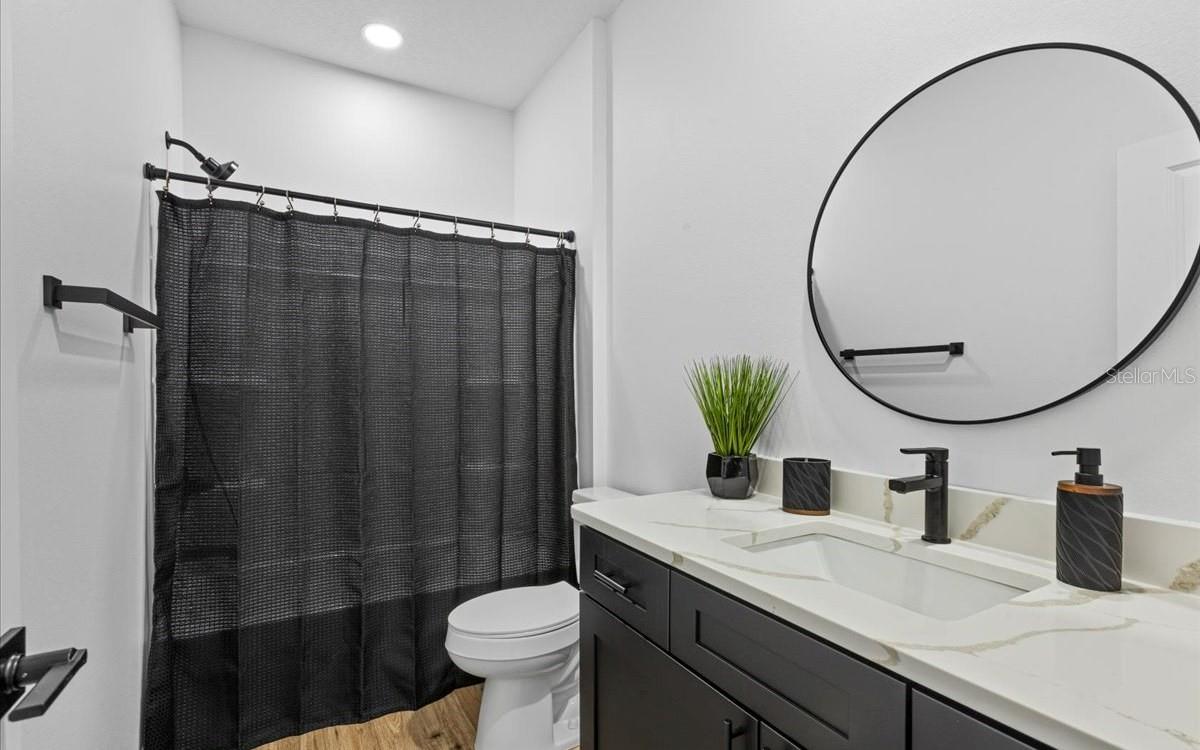 Image 21 of 34 For 9465 169th Road