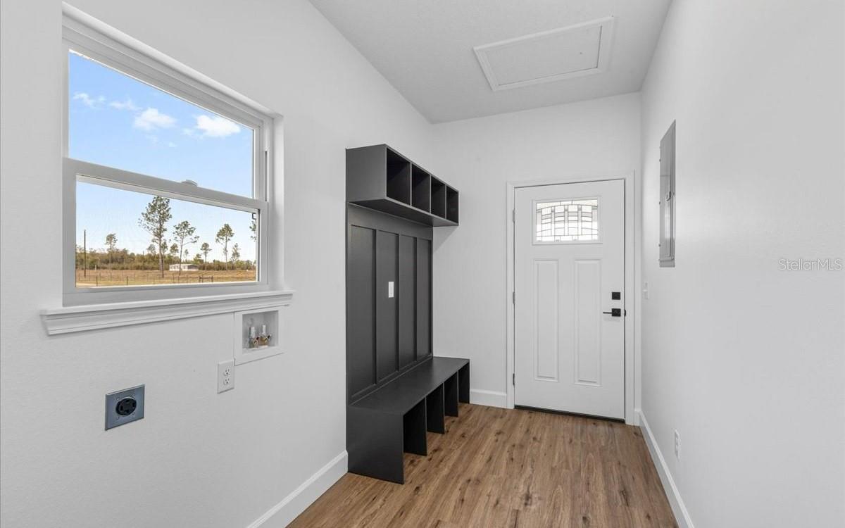 Image 24 of 34 For 9465 169th Road