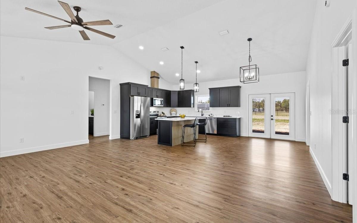 Image 4 of 34 For 9465 169th Road