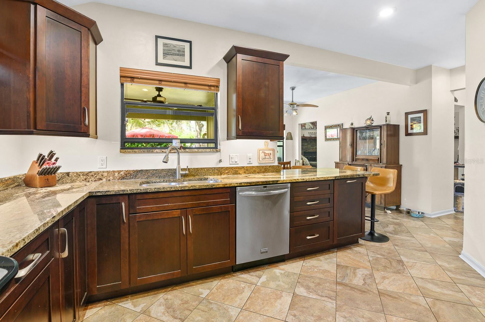 Image 6 of 33 For 3724 128th Terrace