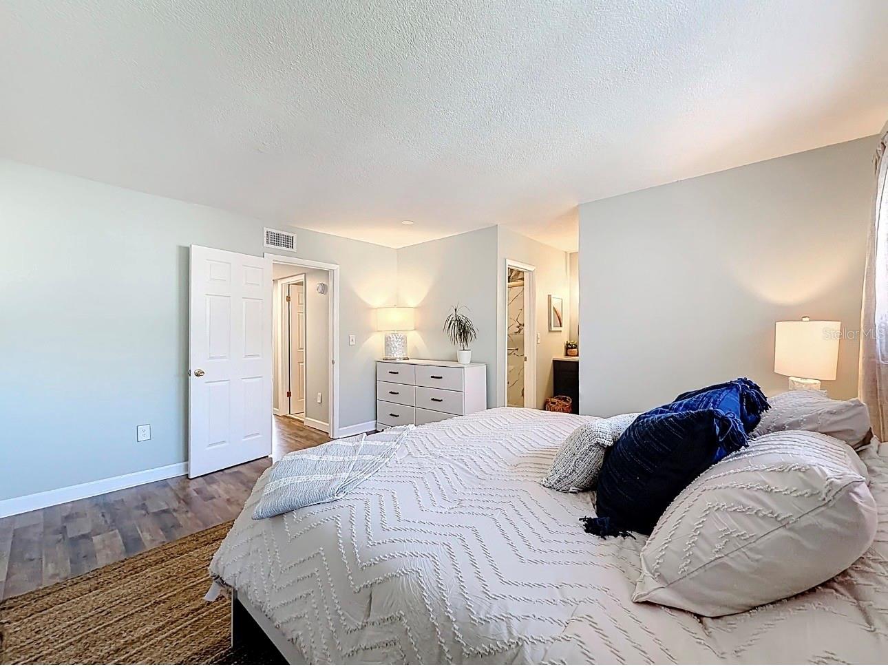 Image 14 of 21 For 1655 58th Terrace S 3