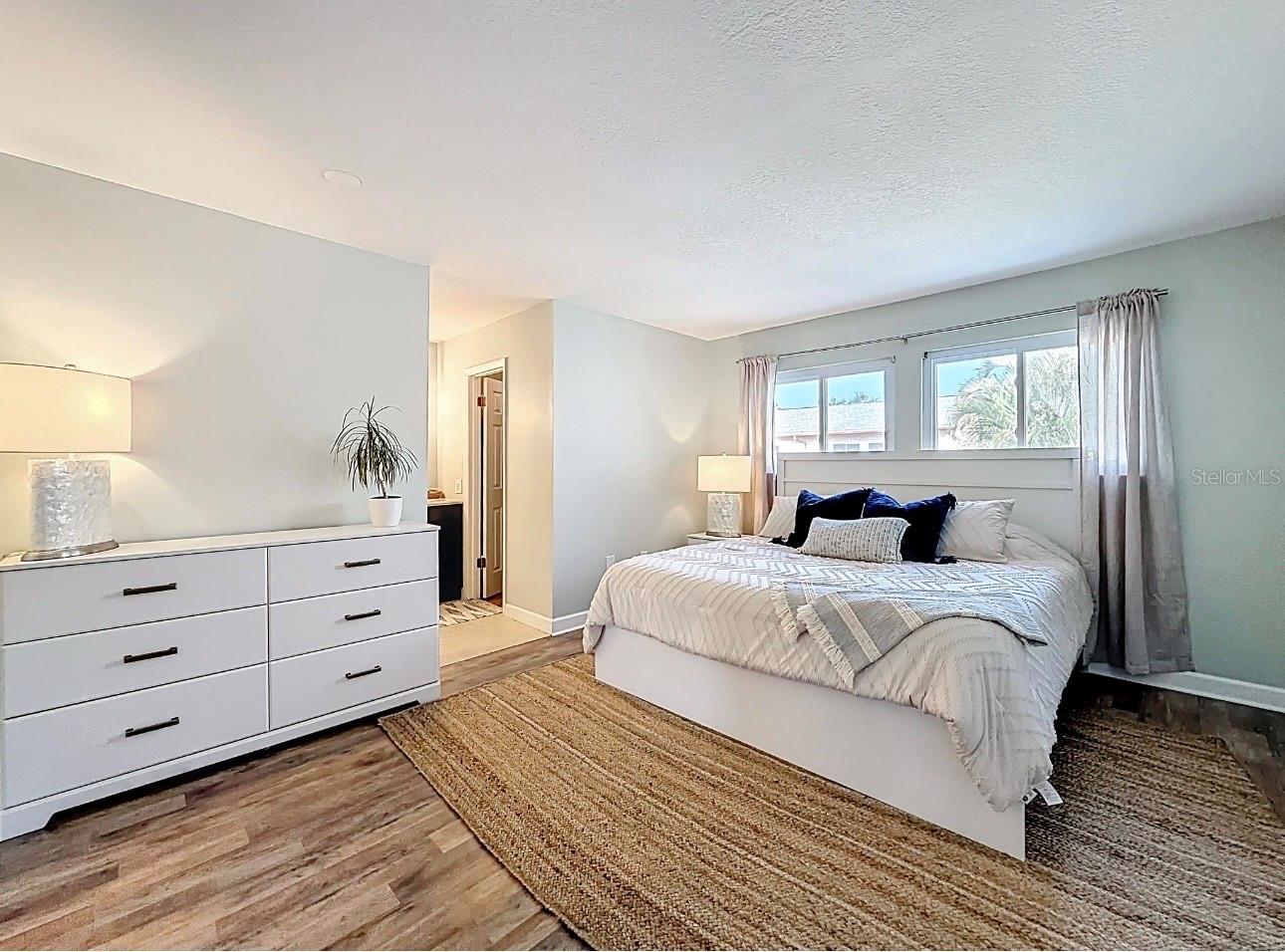 Image 16 of 21 For 1655 58th Terrace S 3