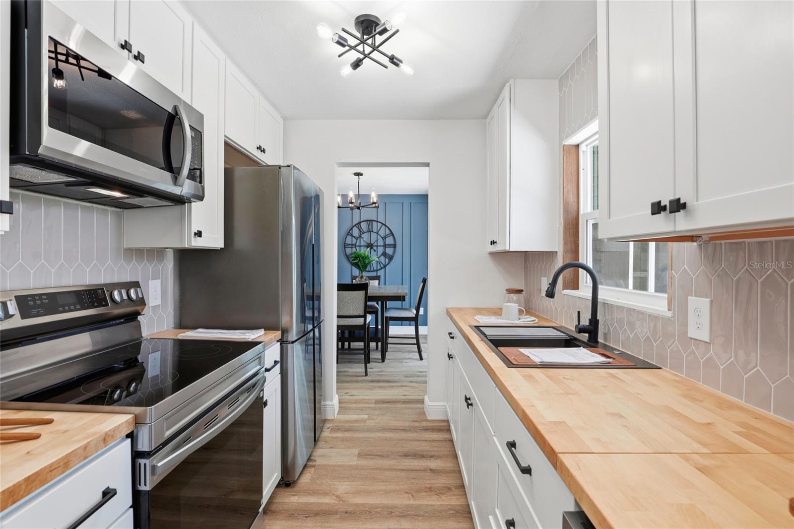 Image 10 of 44 For 980 105th Street