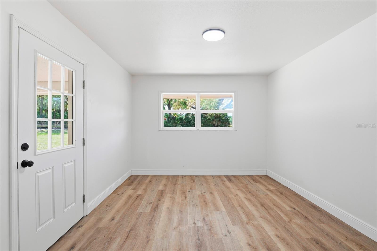 Image 22 of 44 For 980 105th Street