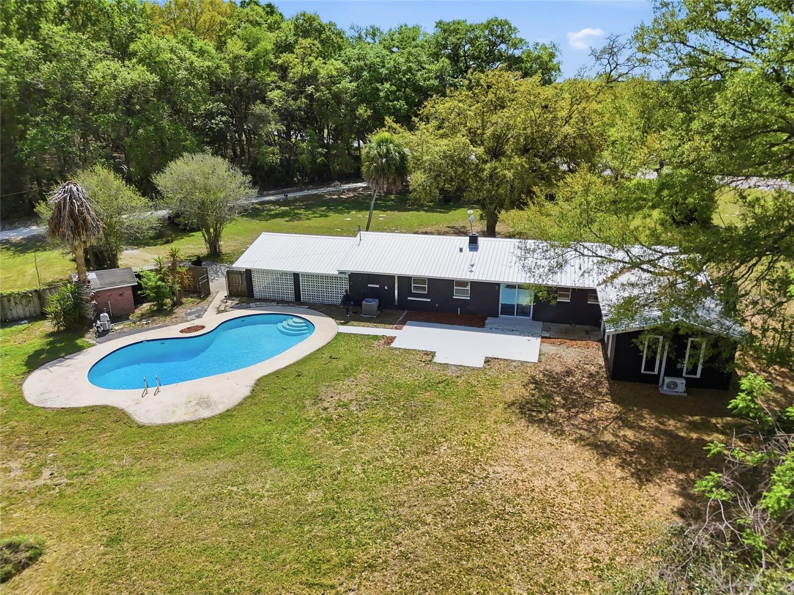 Image 37 of 44 For 980 105th Street