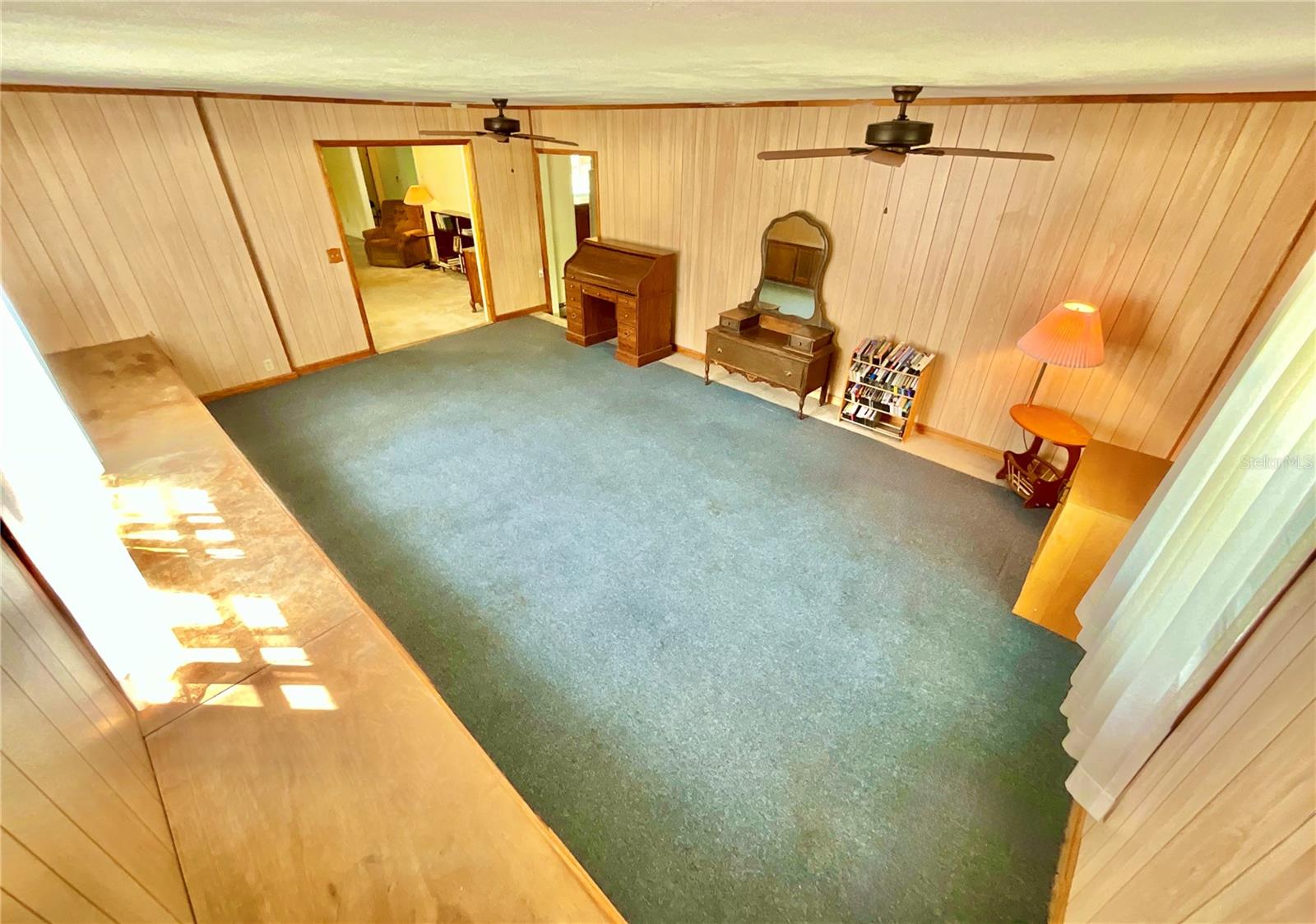 Image 17 of 51 For 2569 50th Street