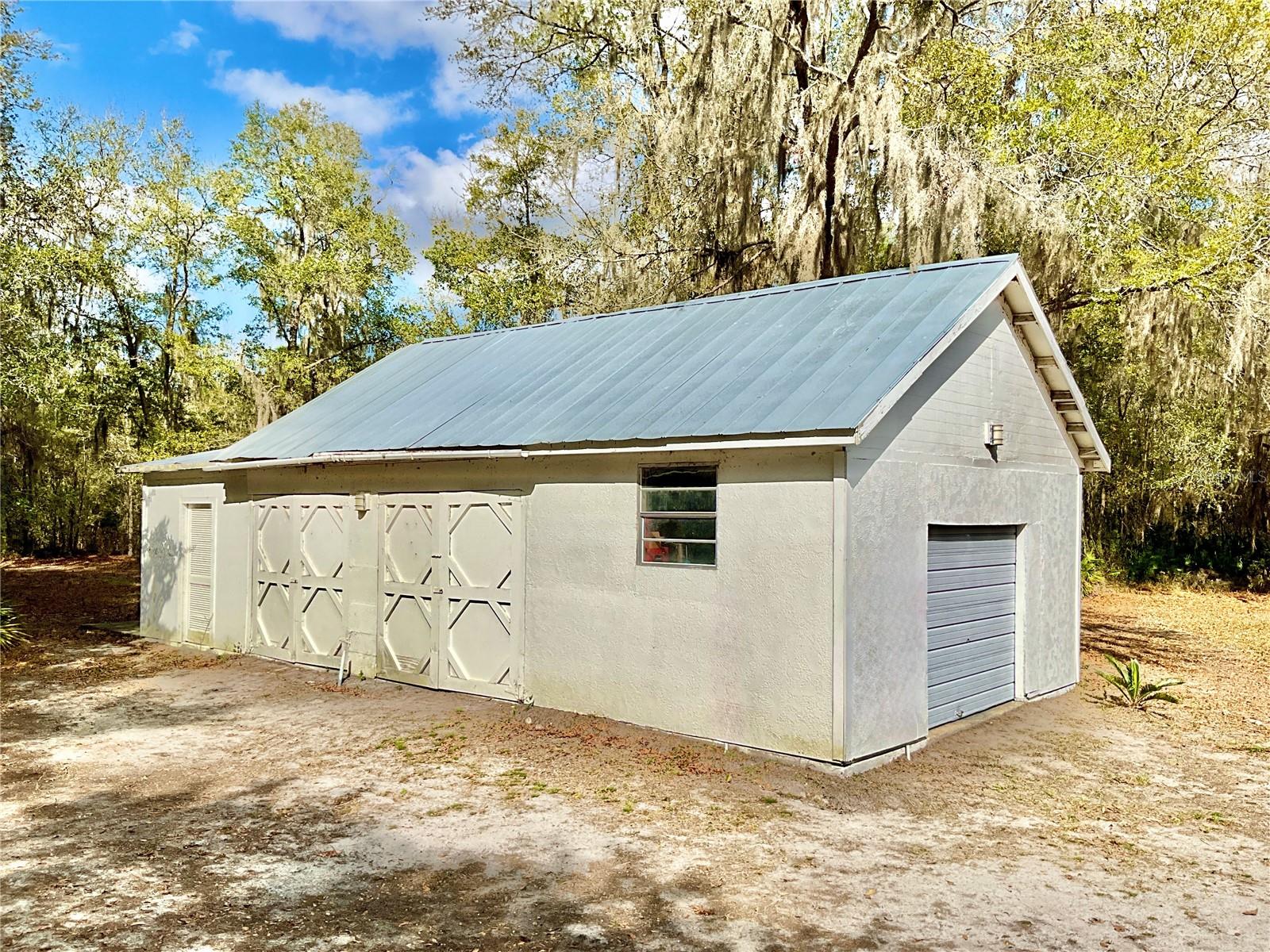 Image 39 of 51 For 2569 50th Street