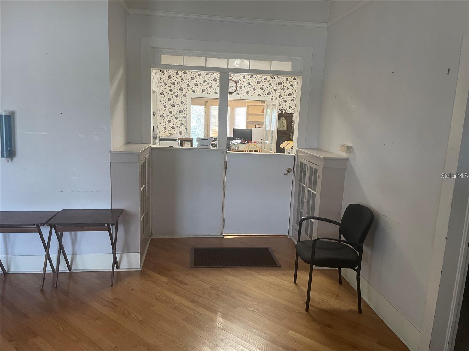 Image 10 of 16 For 14819 140 Street