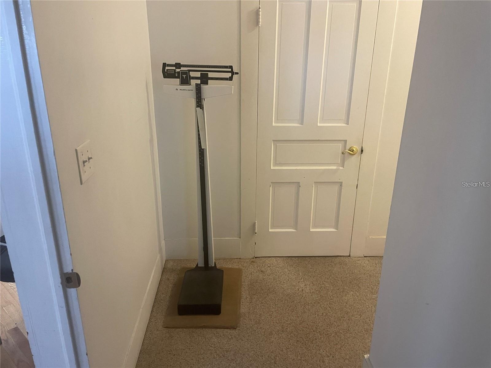 Image 12 of 16 For 14819 140 Street