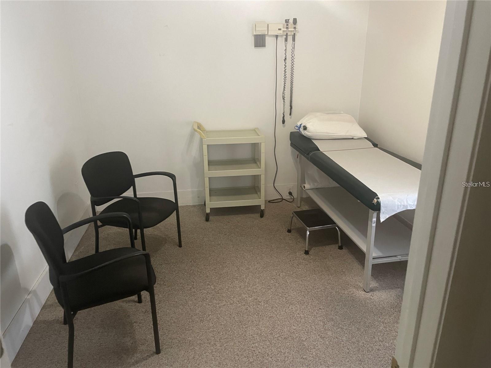 Image 15 of 16 For 14819 140 Street