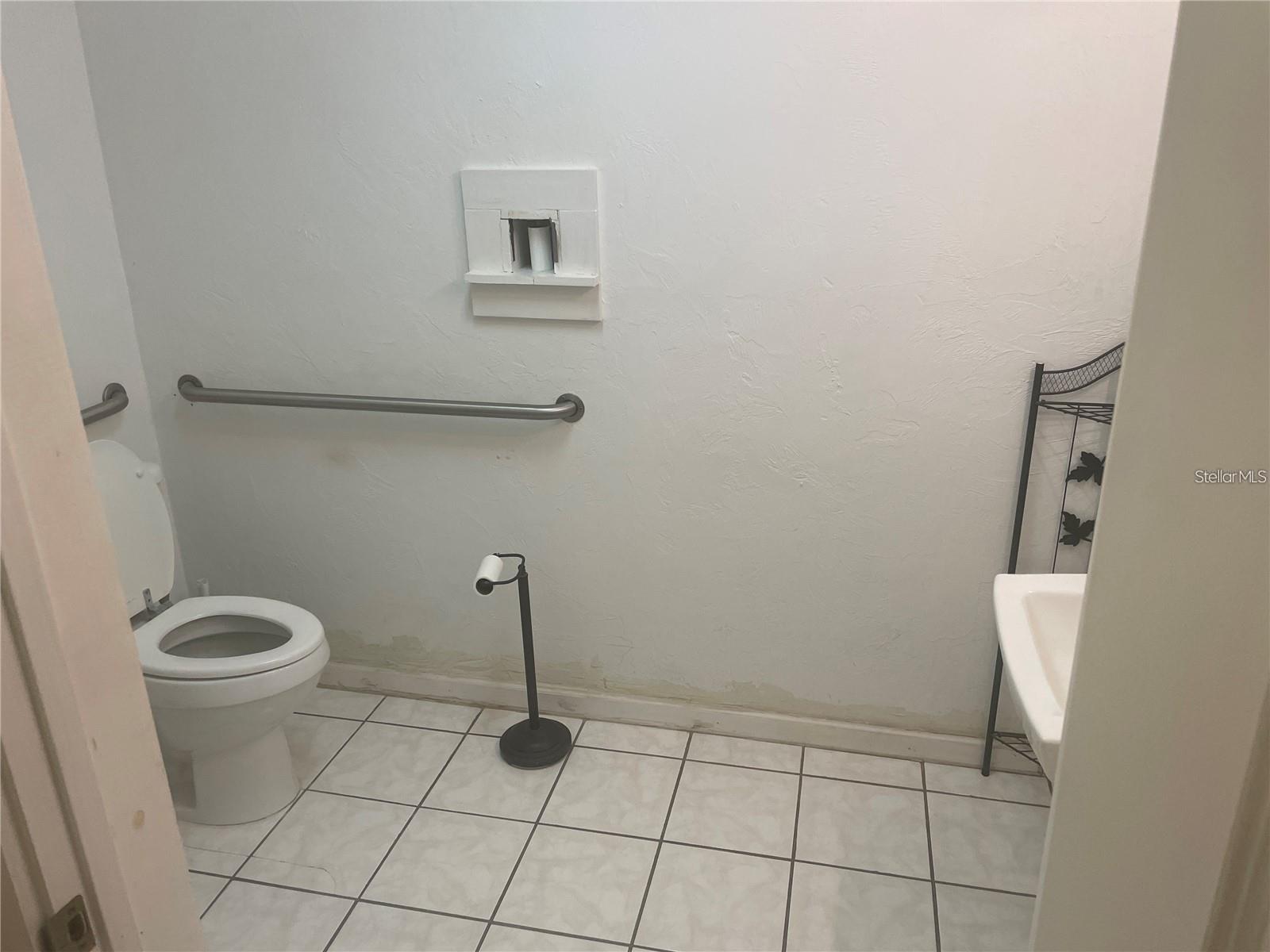 Image 16 of 16 For 14819 140 Street