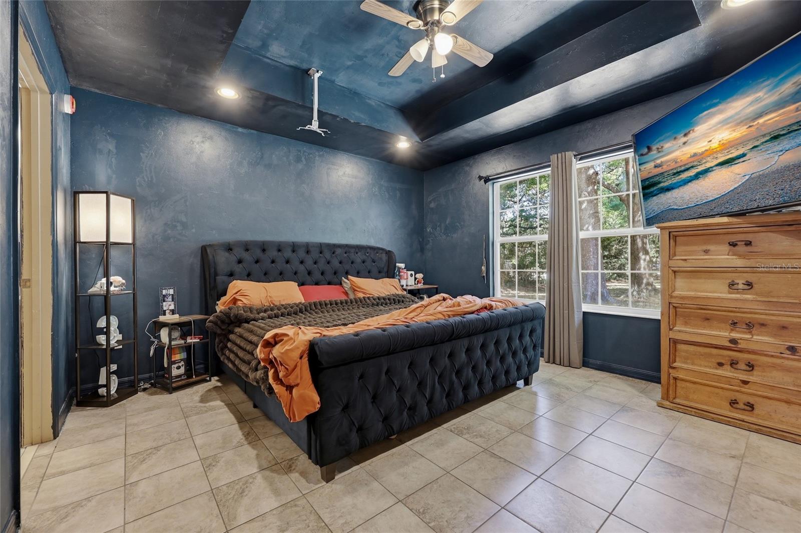 Image 13 of 31 For 347 Ashley Street