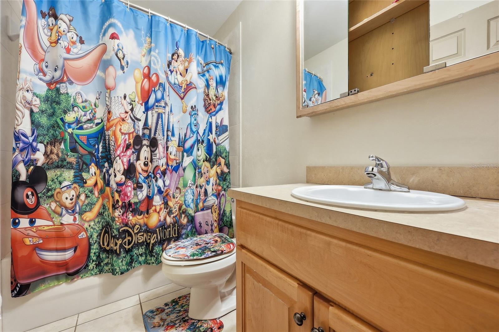 Image 18 of 31 For 347 Ashley Street