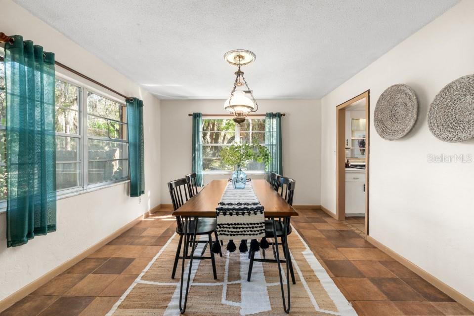 Image 19 of 48 For 8118 1st Place