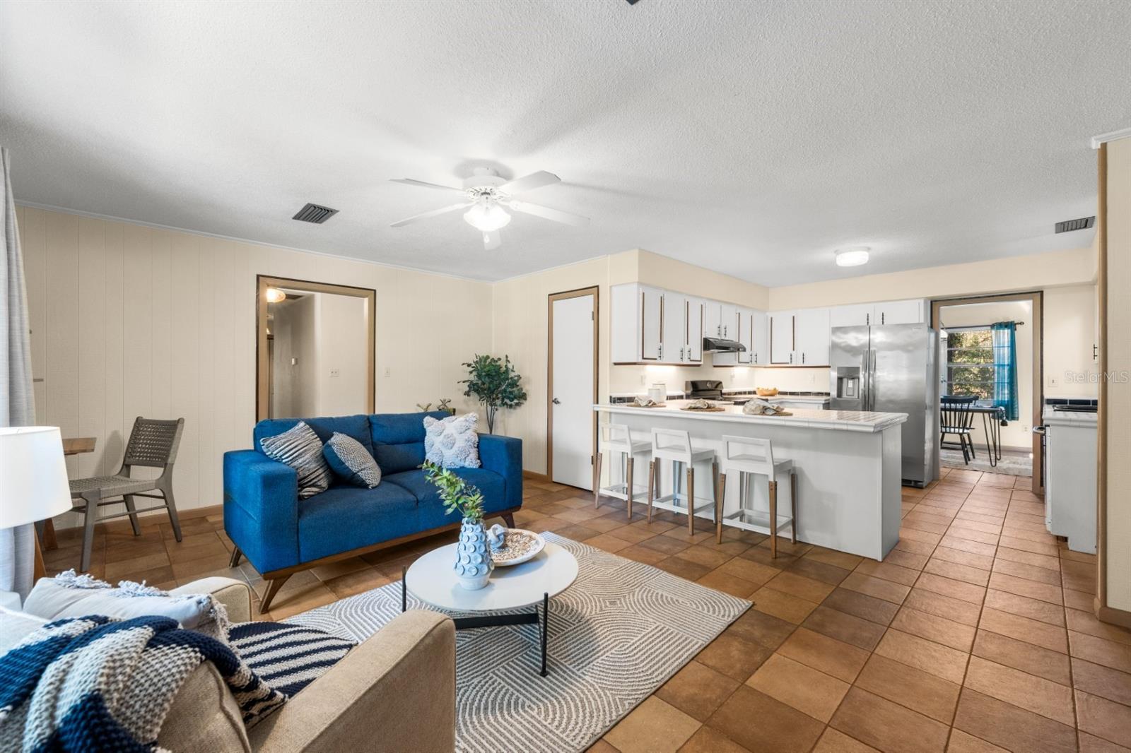 Image 6 of 48 For 8118 1st Place