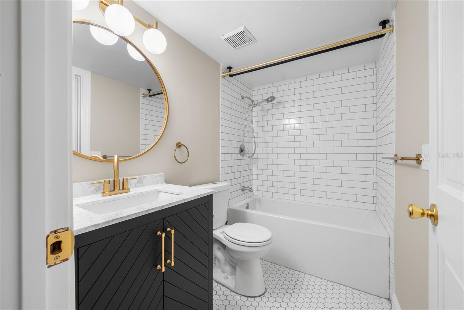 Image 13 of 29 For 900 62nd Boulevard H43