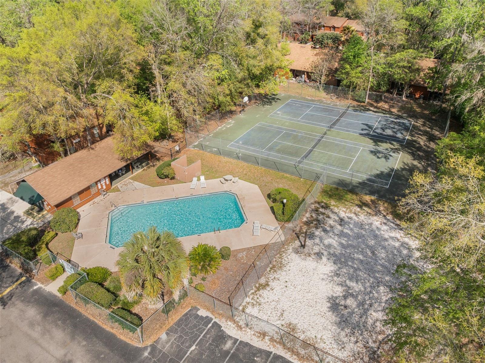 Image 28 of 29 For 900 62nd Boulevard H43