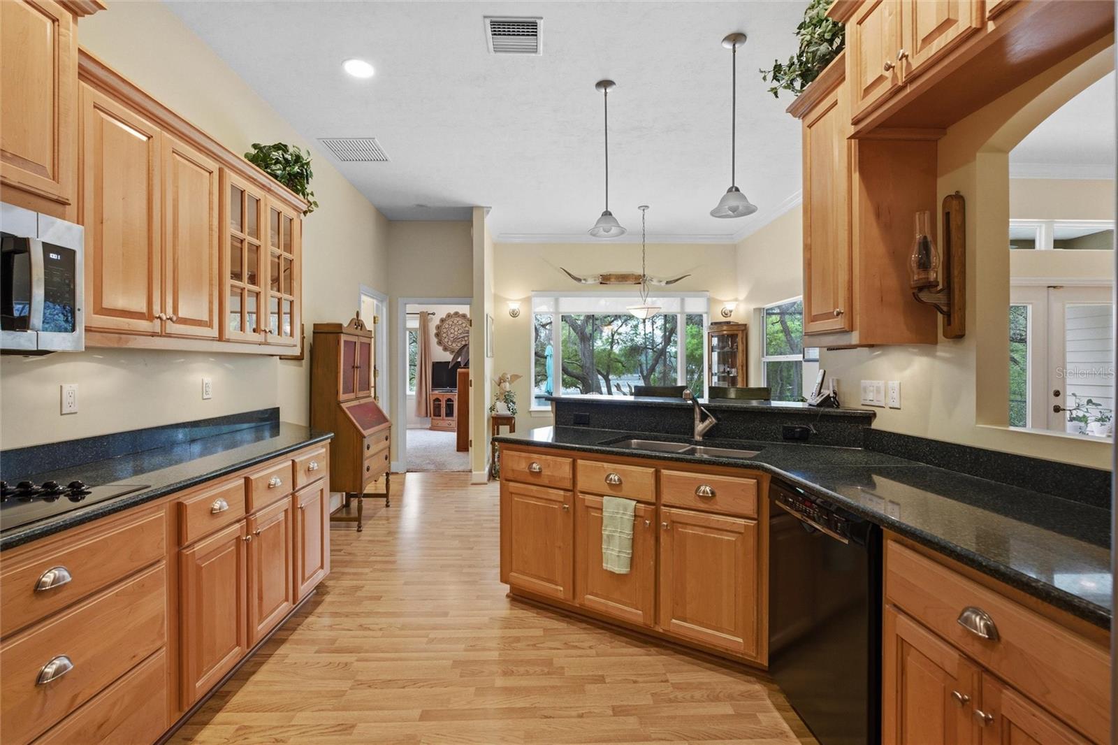 Image 23 of 74 For 103 Deep Lake Trail