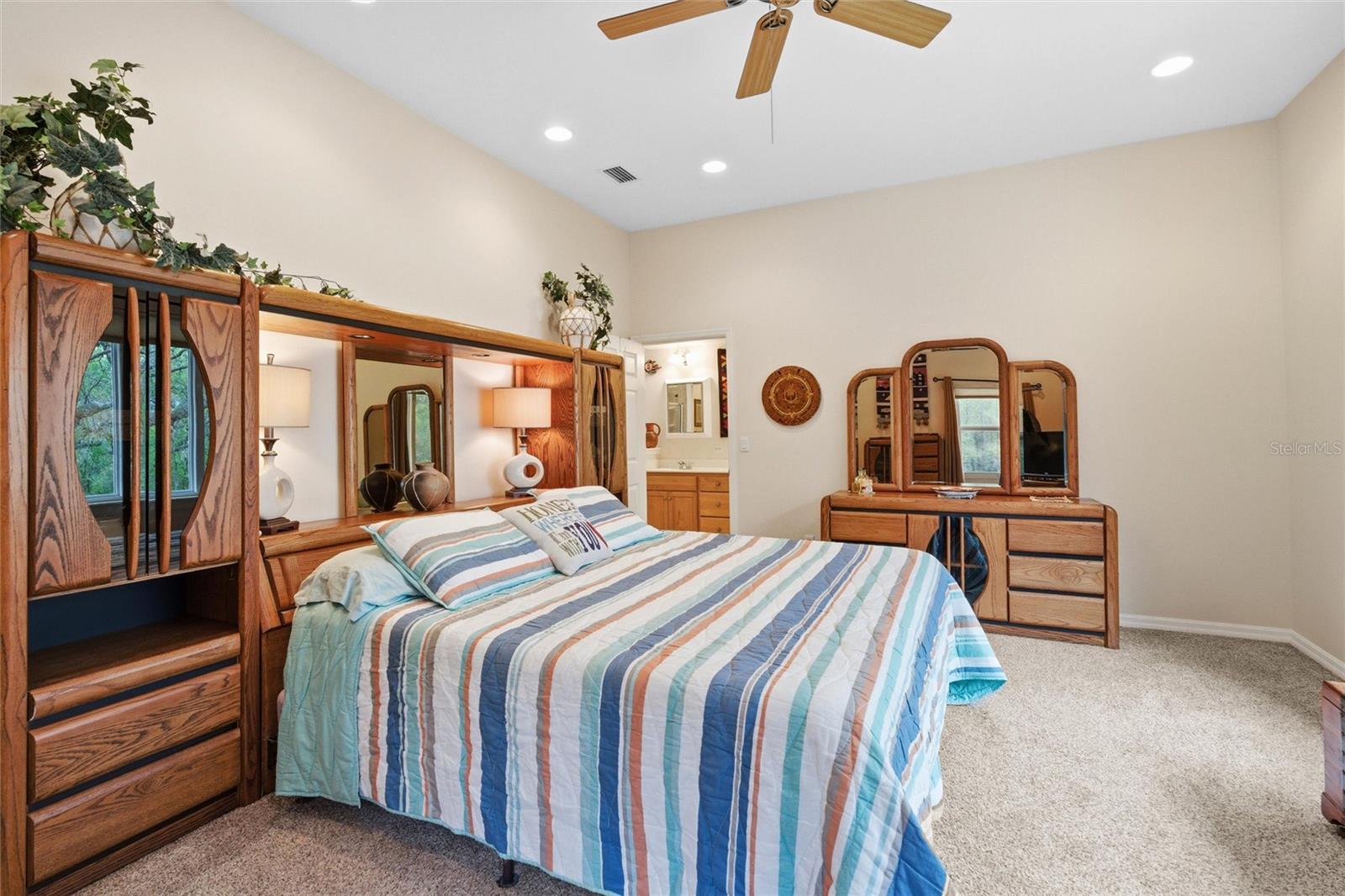 Image 31 of 74 For 103 Deep Lake Trail