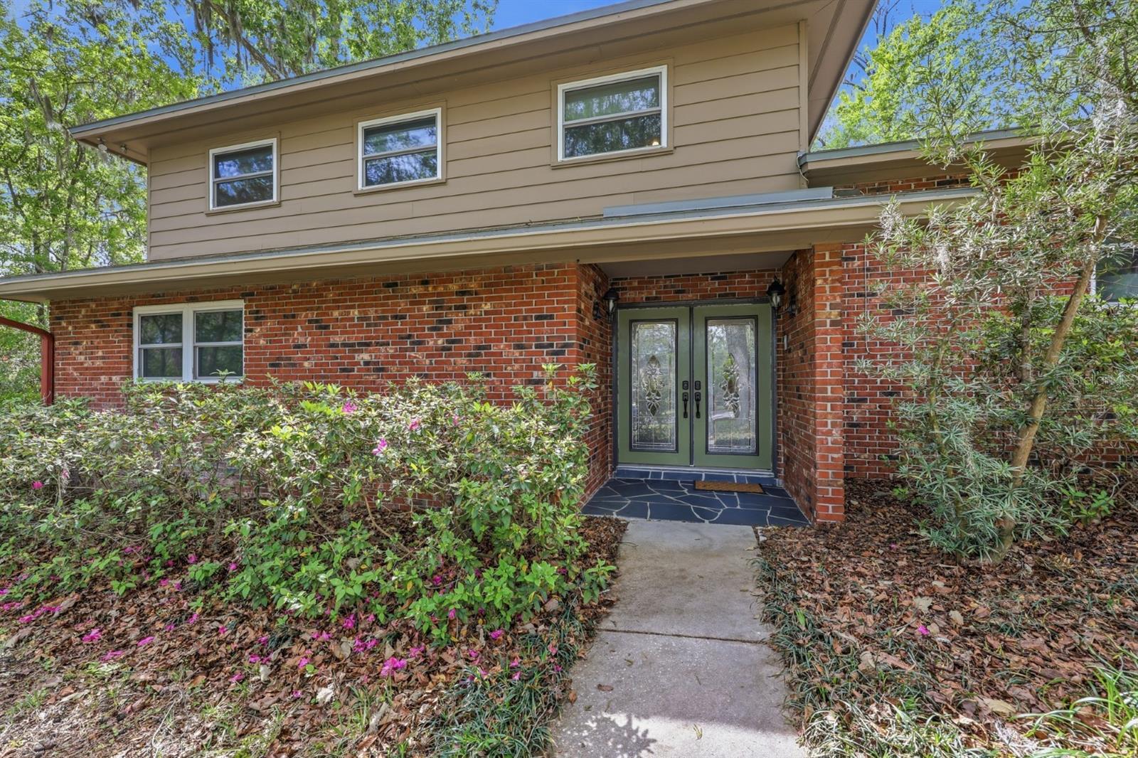 Image 2 of 42 For 9235 11th Place