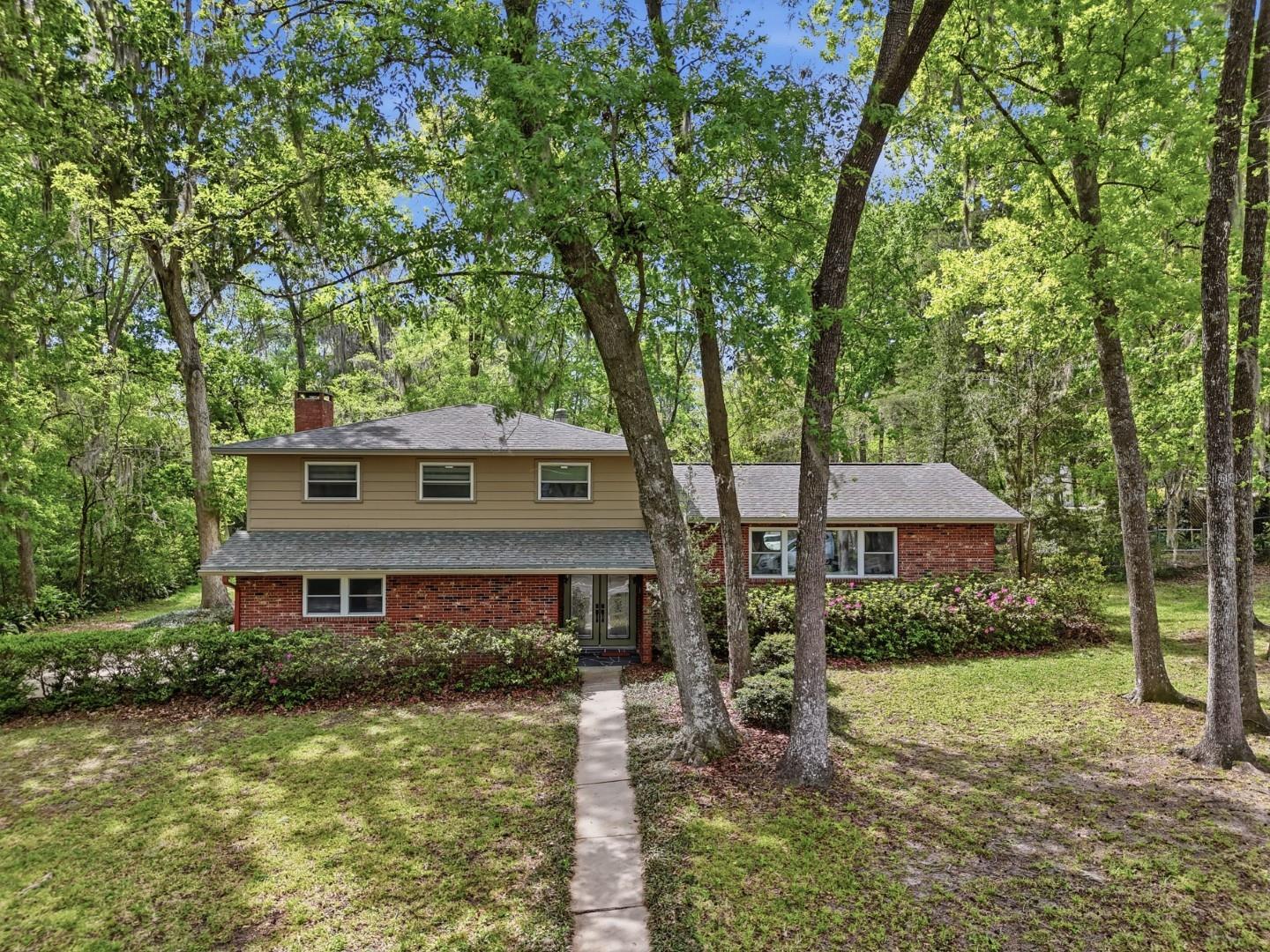 Image 39 of 42 For 9235 11th Place