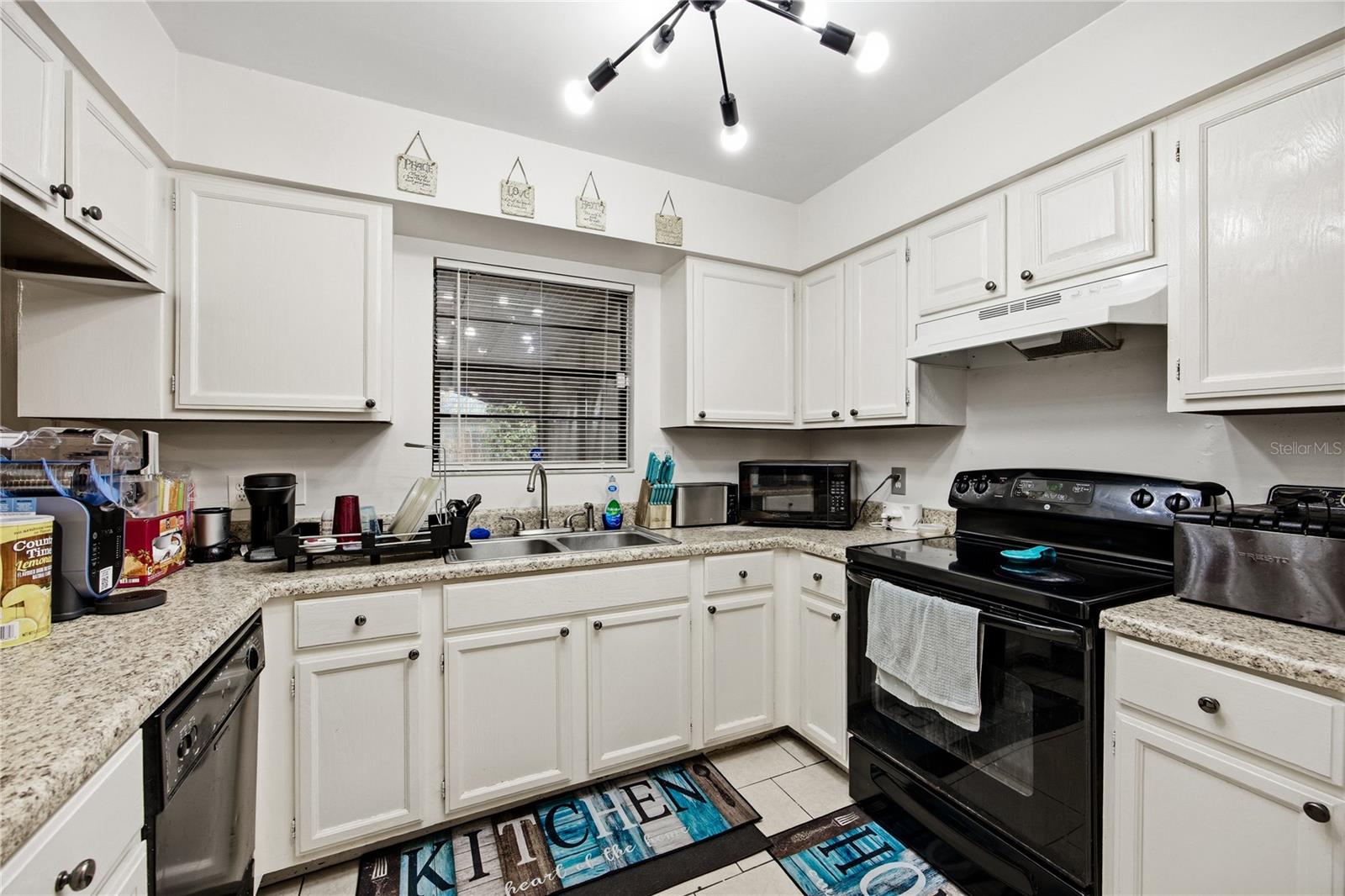 Image 11 of 25 For 7212 18th Place