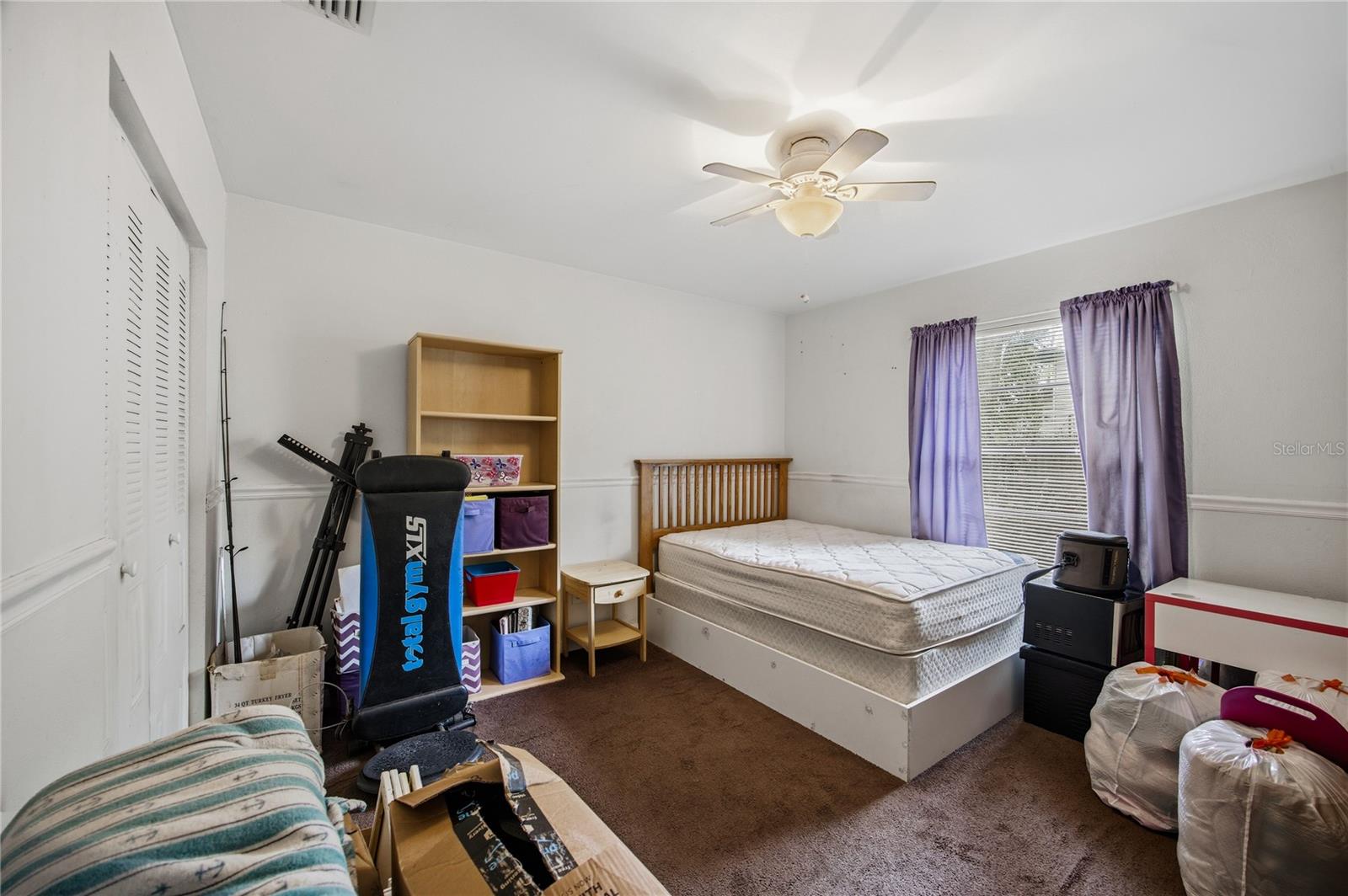 Image 13 of 25 For 7212 18th Place