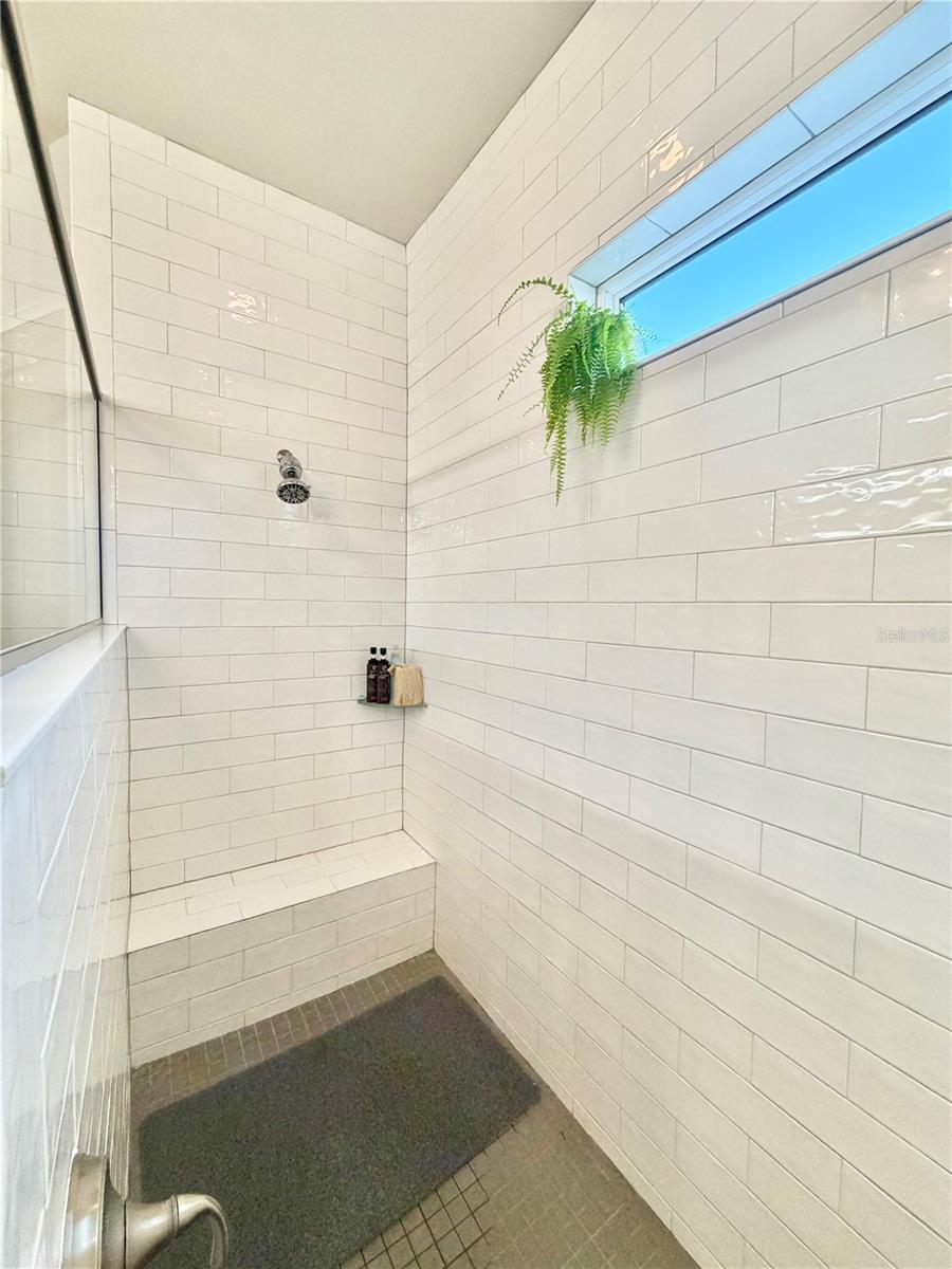 Image 27 of 78 For 11931 32nd Lane