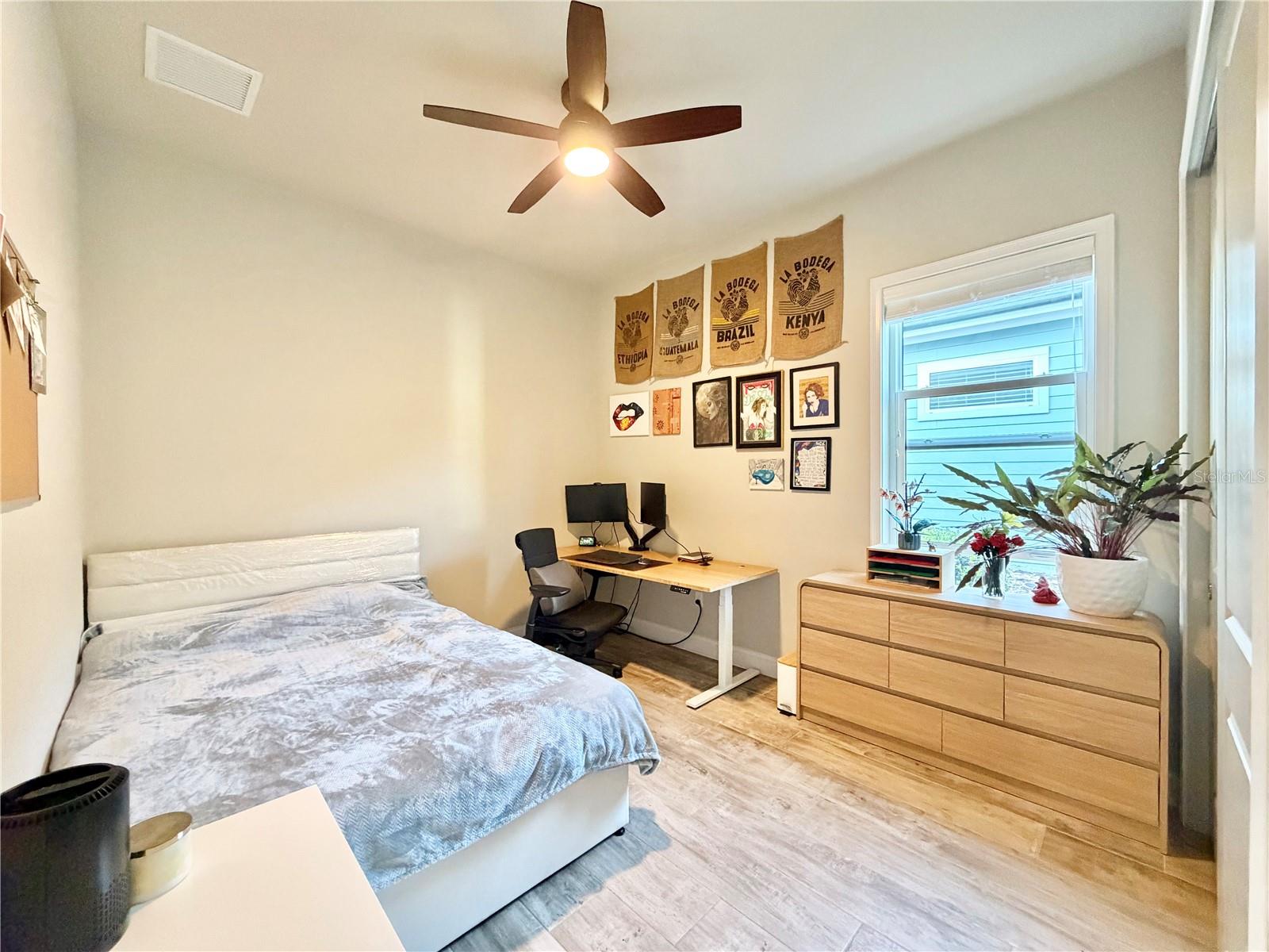 Image 38 of 78 For 11931 32nd Lane