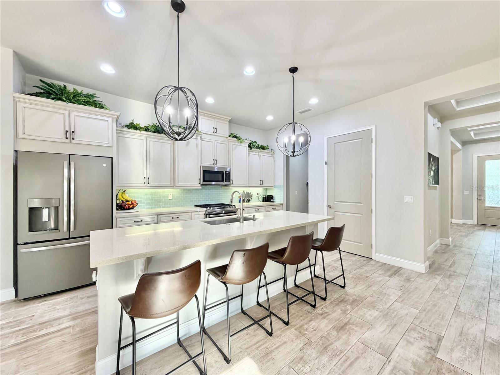 Image 4 of 78 For 11931 32nd Lane