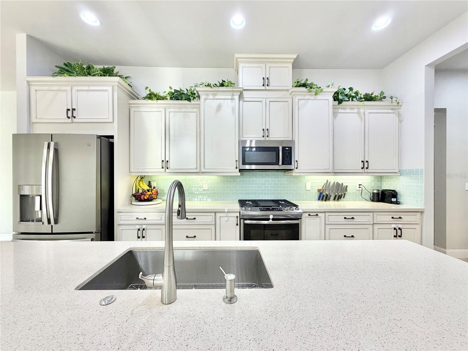 Image 6 of 78 For 11931 32nd Lane