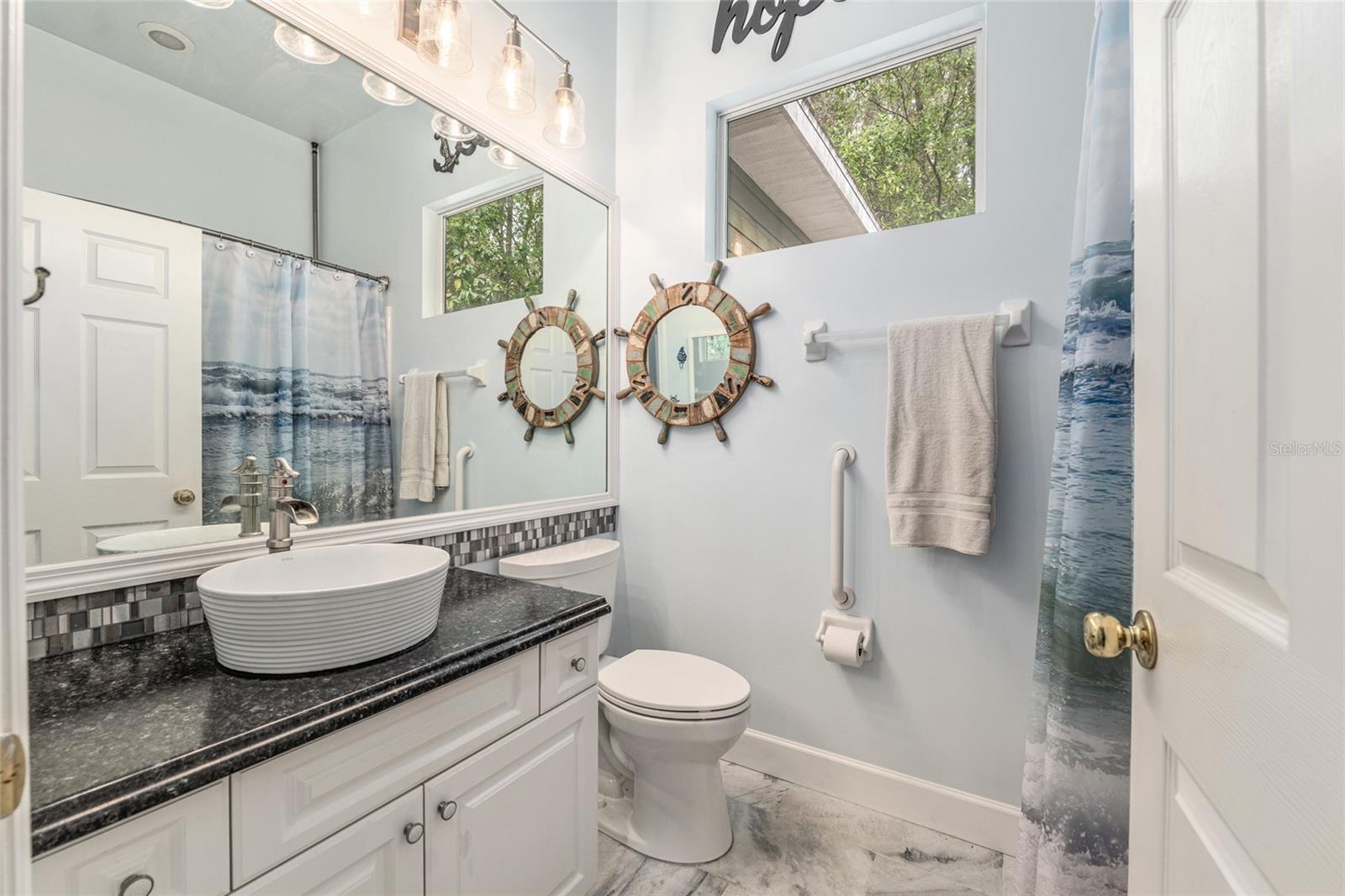 Image 33 of 73 For 91 48th Boulevard 13