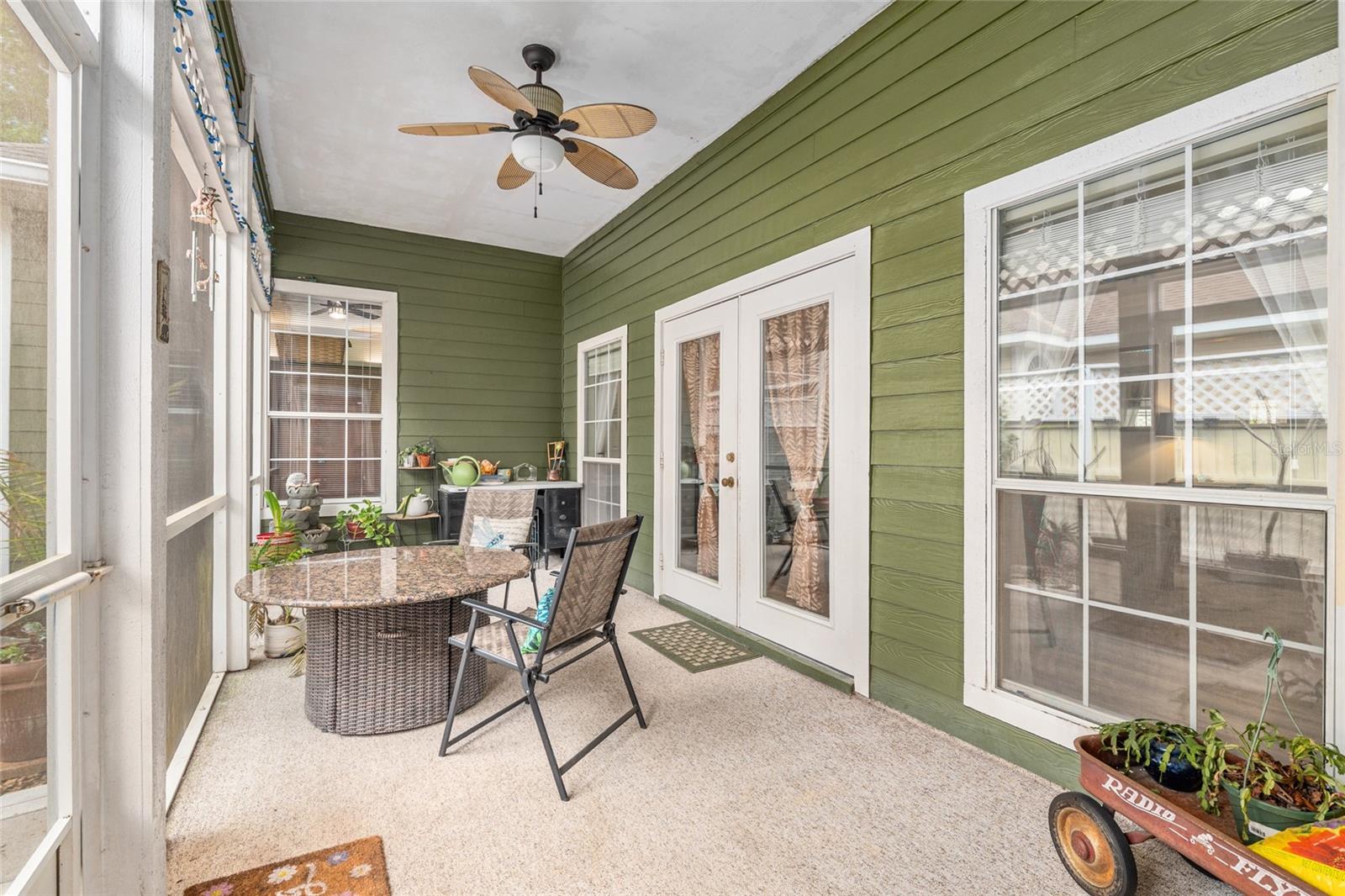 Image 40 of 73 For 91 48th Boulevard 13