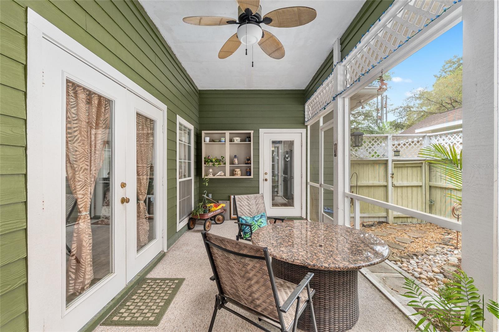 Image 42 of 73 For 91 48th Boulevard 13