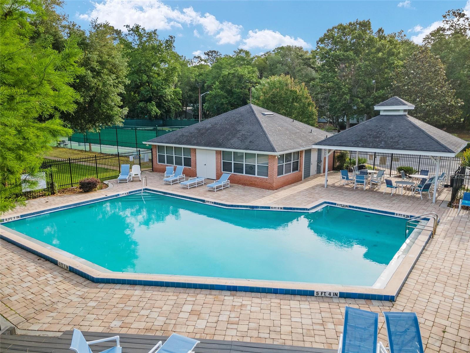 Image 56 of 73 For 91 48th Boulevard 13