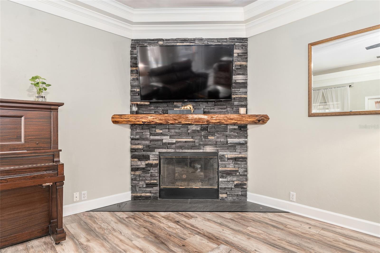 Image 6 of 73 For 91 48th Boulevard 13