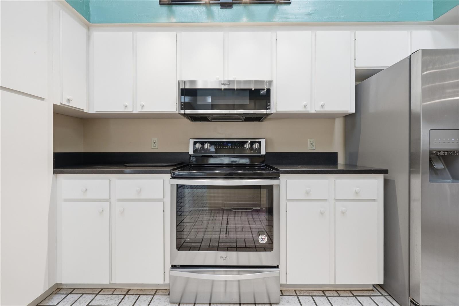 Image 25 of 73 For 2408 14th Place