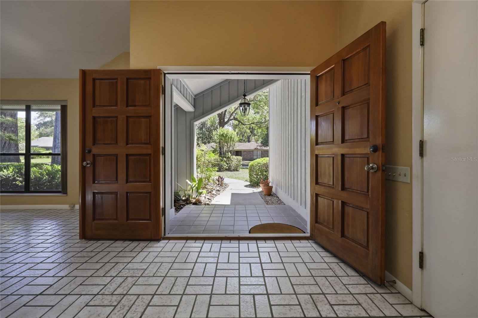 Image 3 of 73 For 2408 14th Place