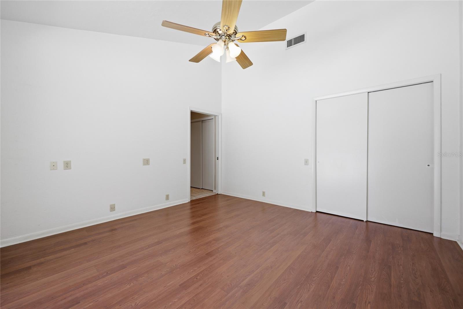 Image 40 of 73 For 2408 14th Place