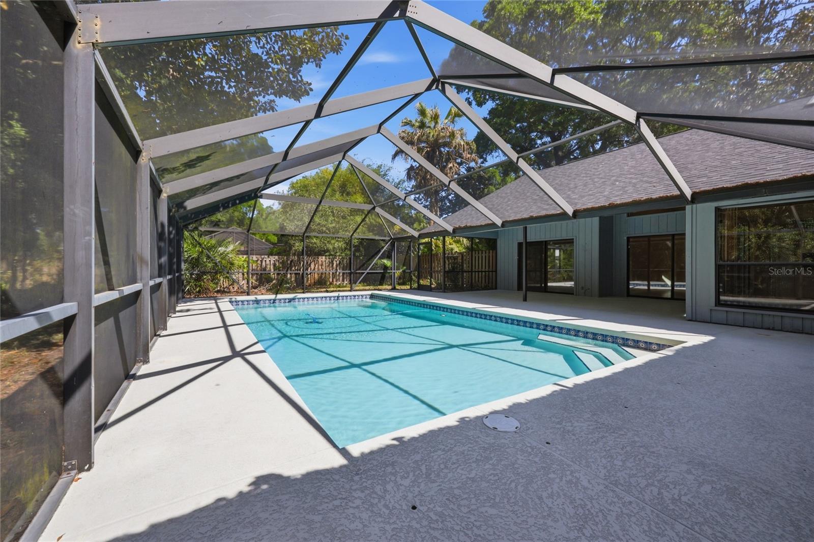 Image 60 of 73 For 2408 14th Place